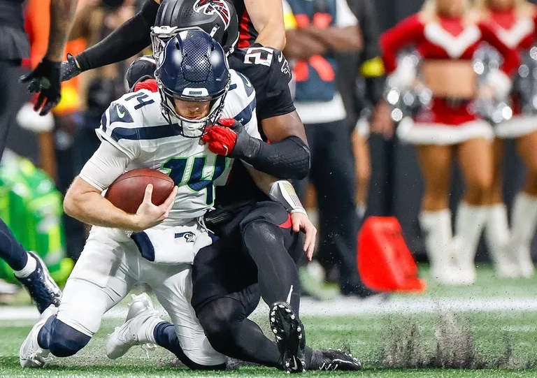 Seahawks QB Sam Darnold returned to form in second half | Notebook