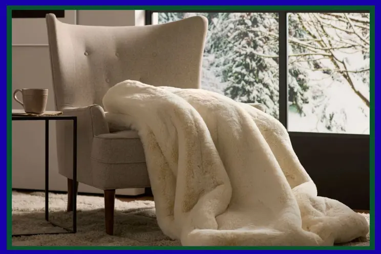 The 15 best blankets for sleeping, winter and days spent on the couch